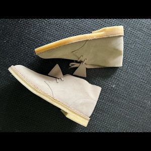 Clark’s desert boot sand suede men’s size 9m